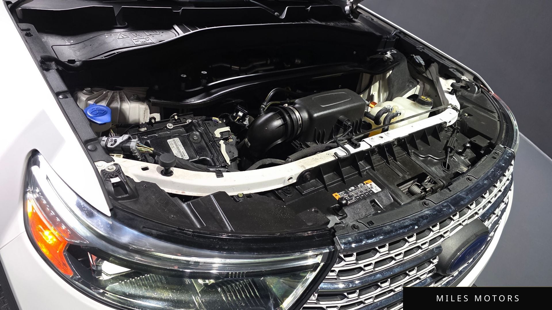 Ford Explorer 2021 — миниатюра 6