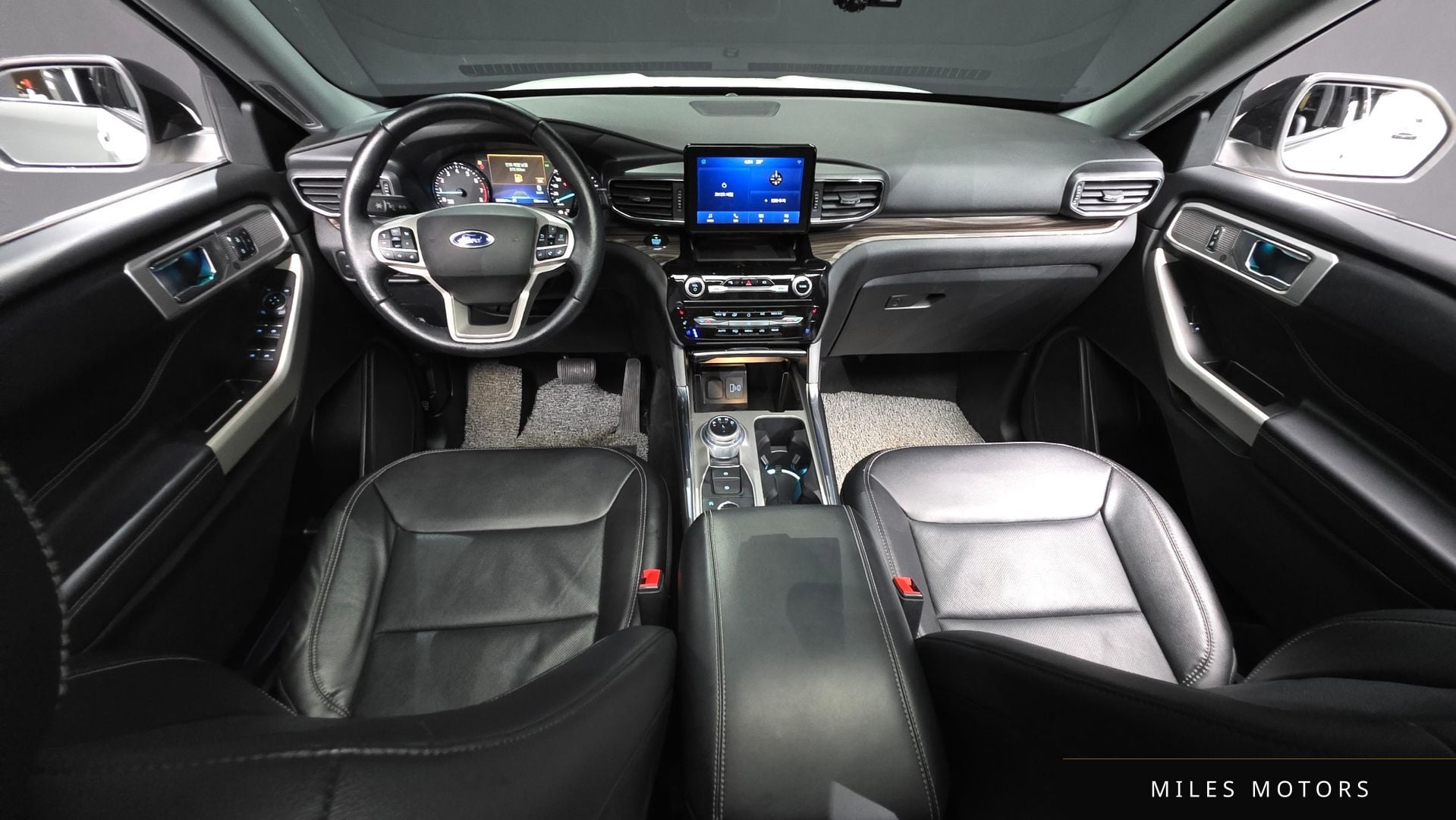 Ford Explorer 2021 — миниатюра 10