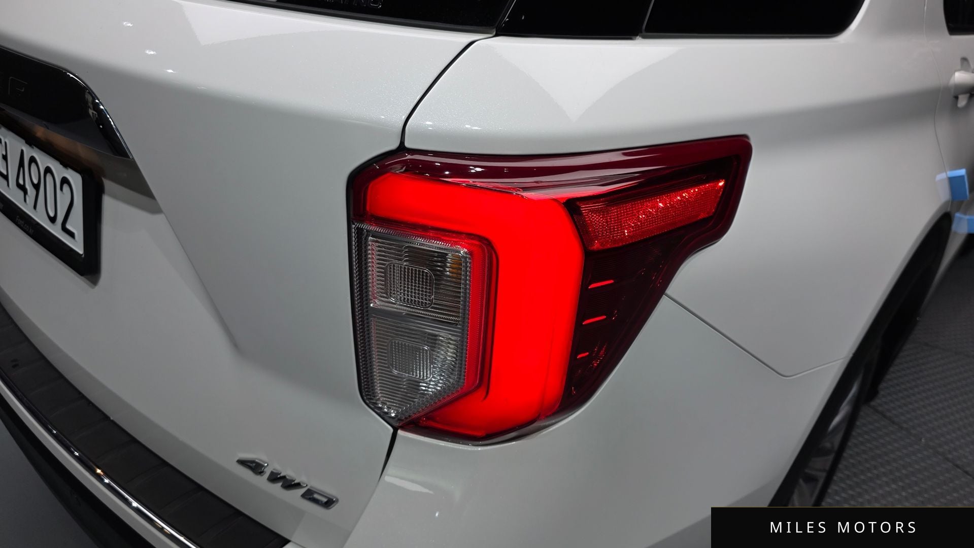 Ford Explorer 2021 — миниатюра 9