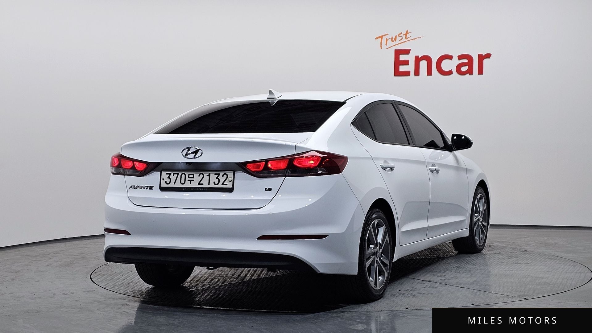 Hyundai AVANTE 2018 — миниатюра 2