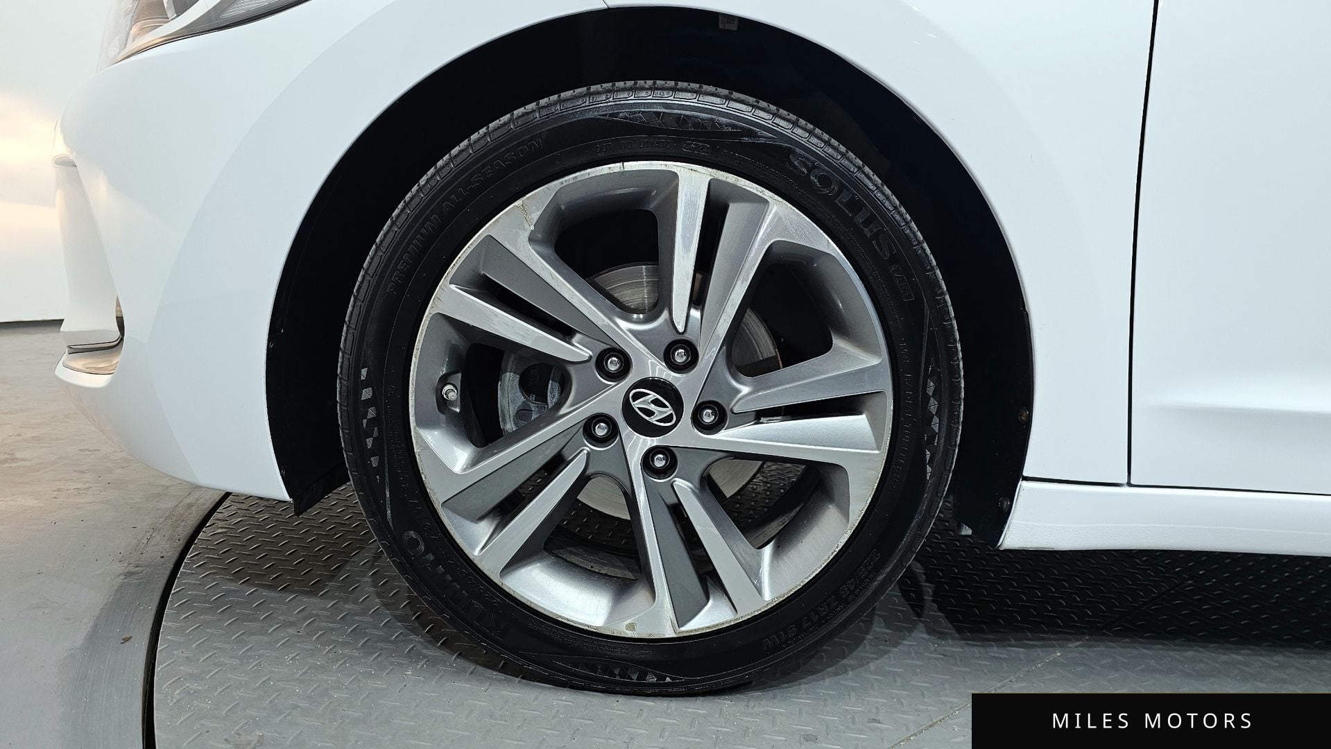 Hyundai AVANTE 2018 — миниатюра 5
