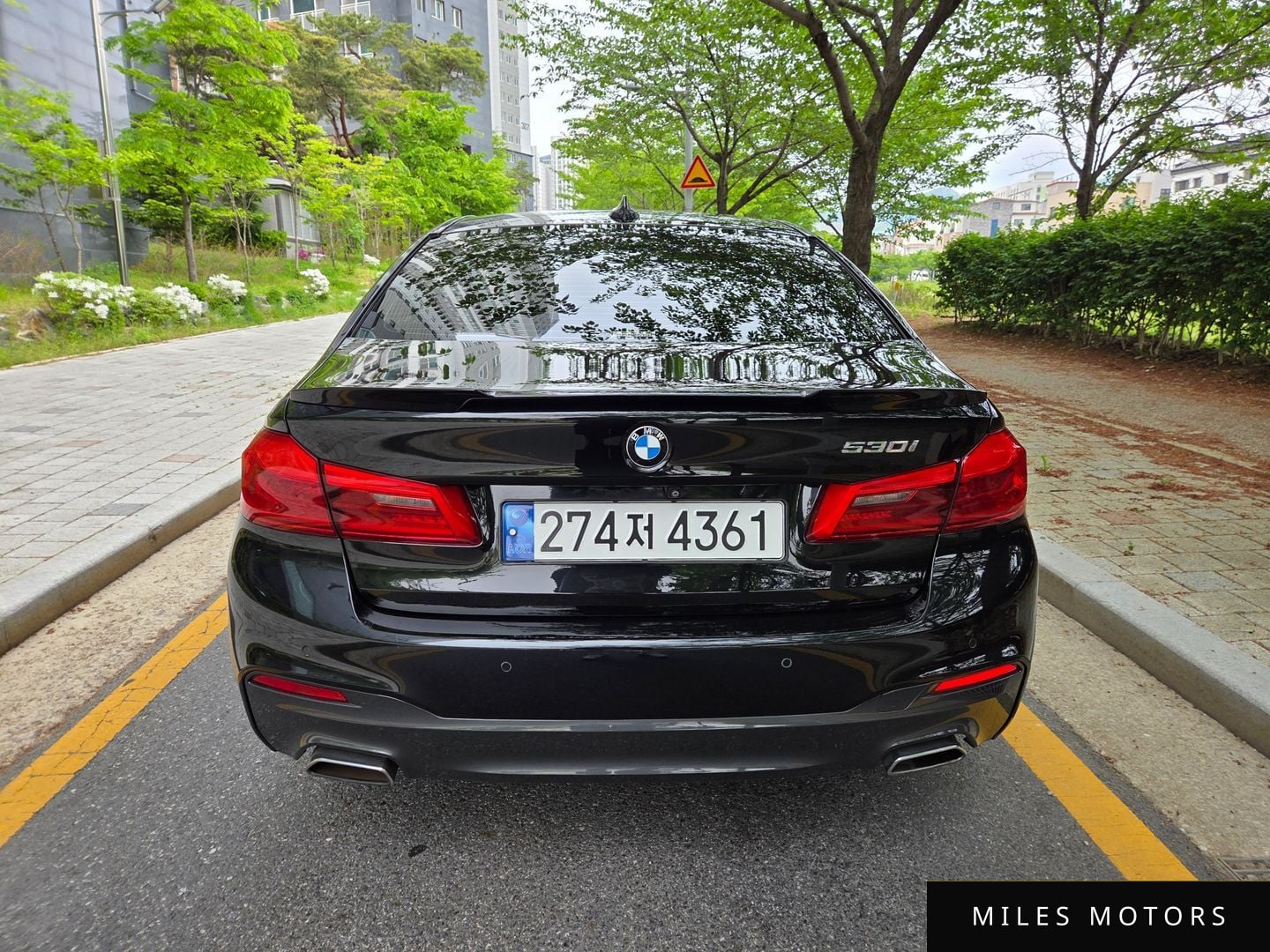 BMW 5 Series (G30) 2017 — миниатюра 4