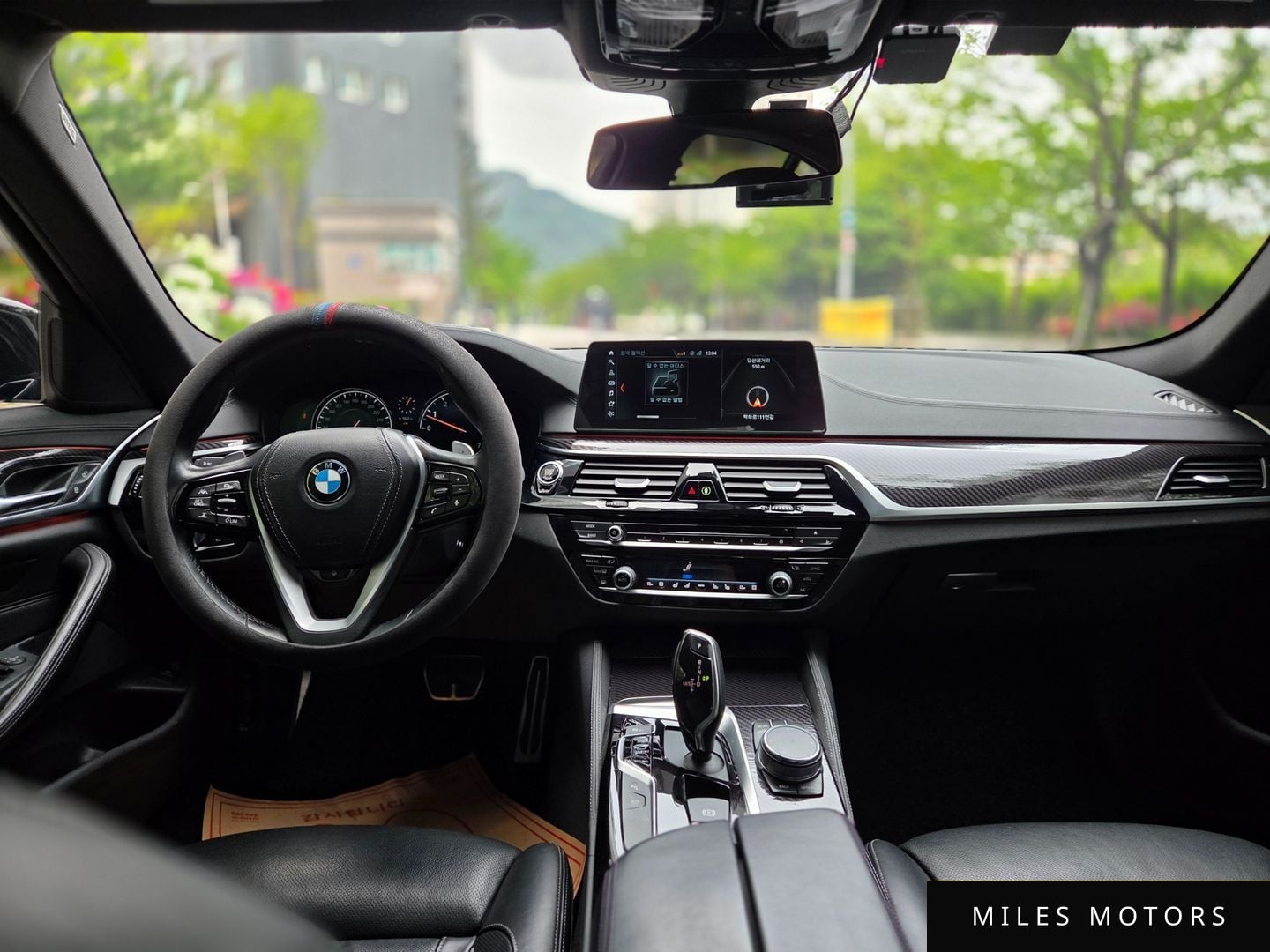 BMW 5 Series (G30) 2017 — миниатюра 7