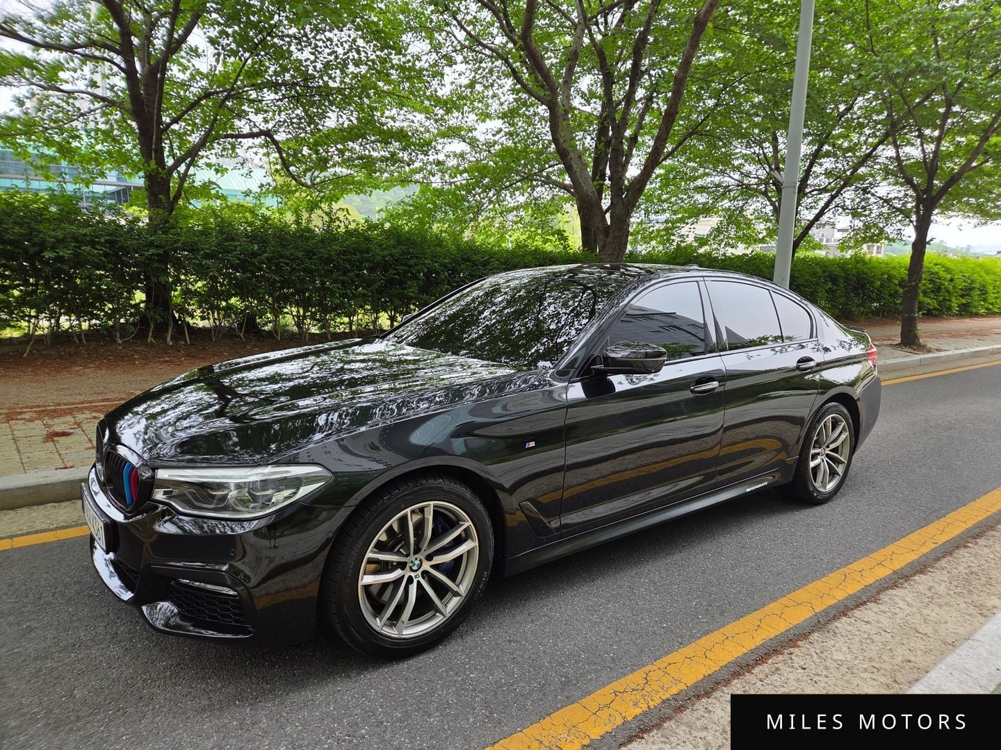 BMW 5 Series (G30) 2017 — миниатюра 18