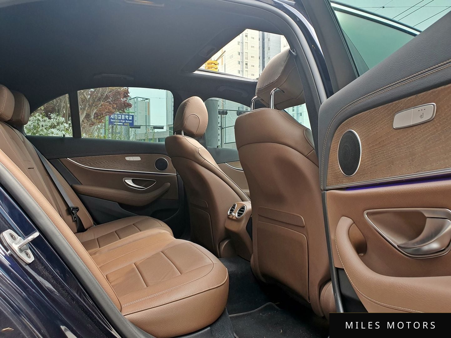 Mercedes-Benz E-클래스 W213 2022 — миниатюра 7