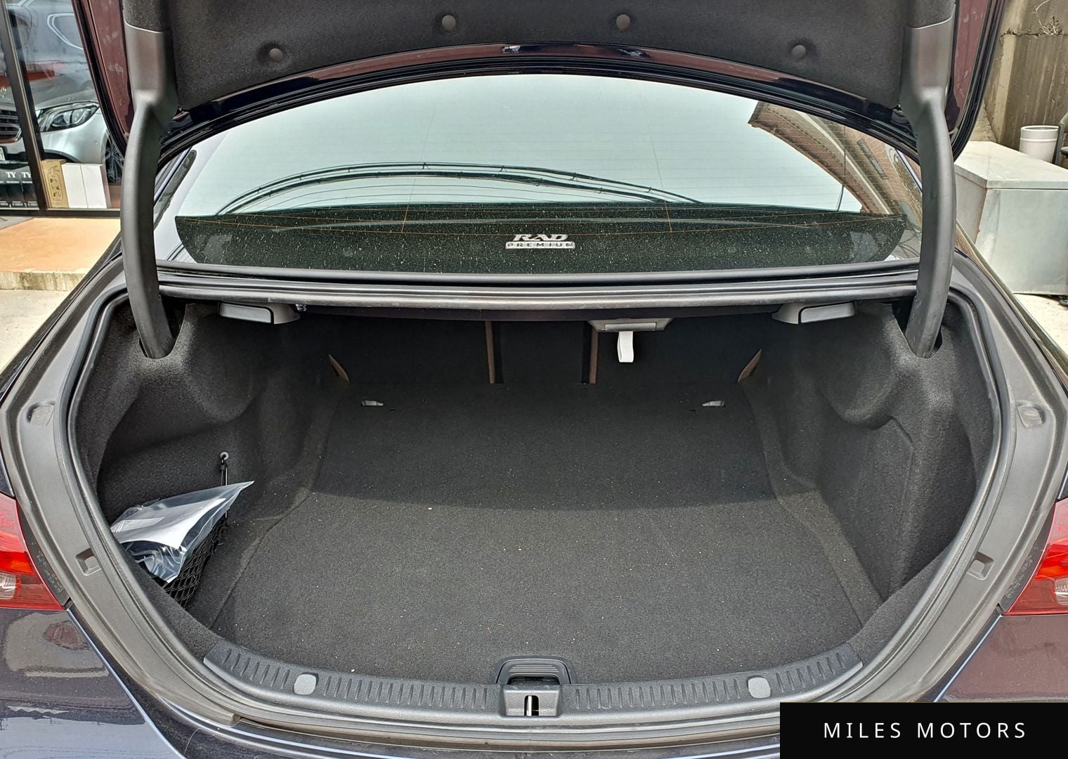 Mercedes-Benz E-클래스 W213 2022 — миниатюра 11