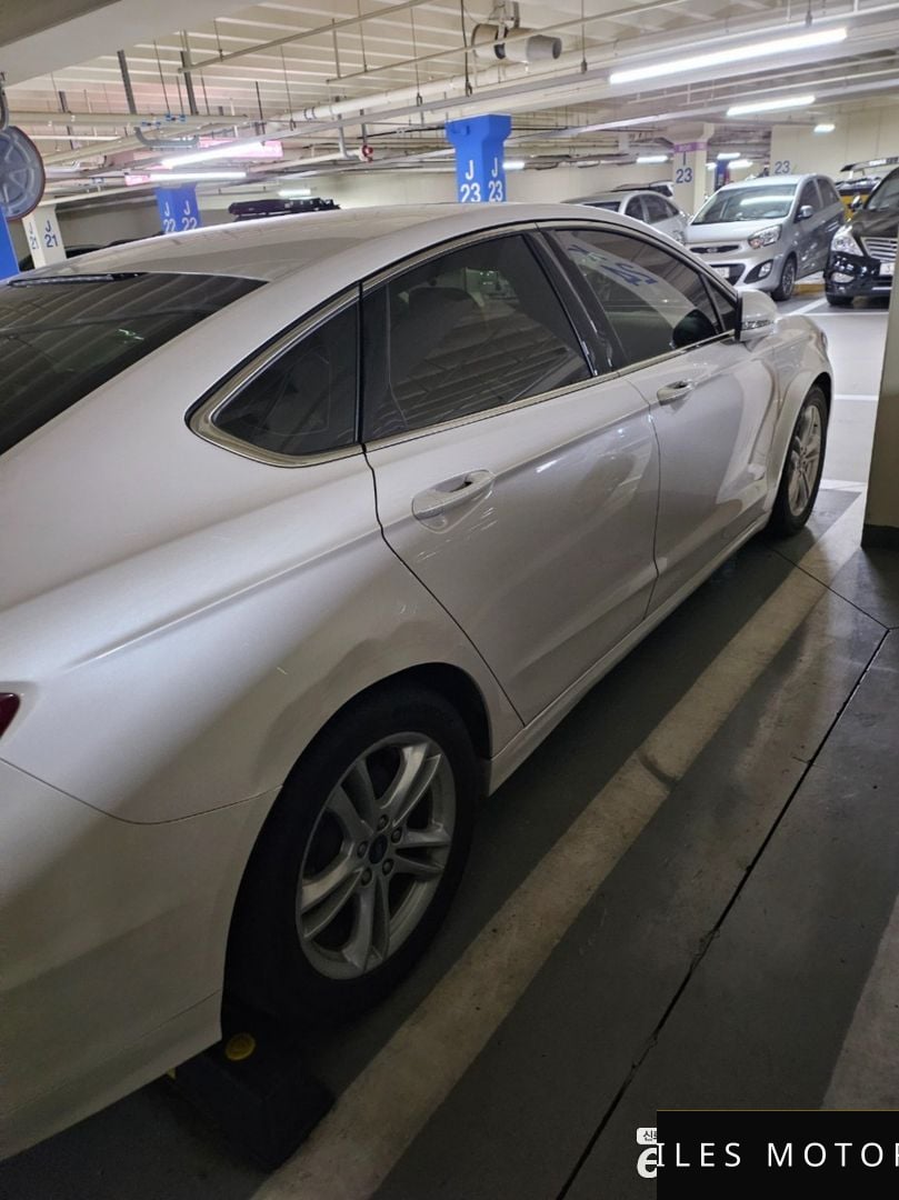 Ford 몬데오 2015 — миниатюра 3