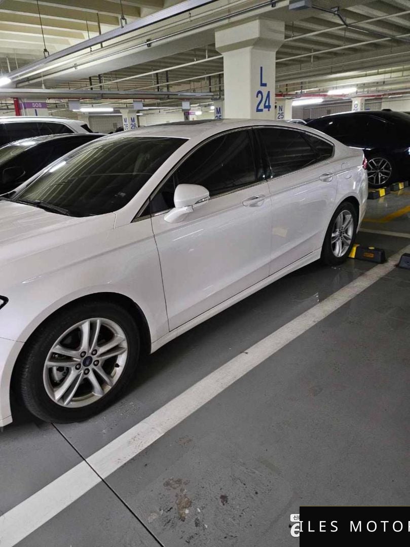 Ford 몬데오 2015 — миниатюра 4