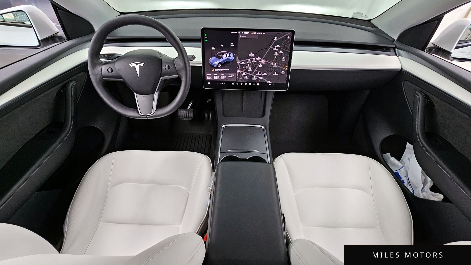 Tesla Model Y 2022 — миниатюра 7