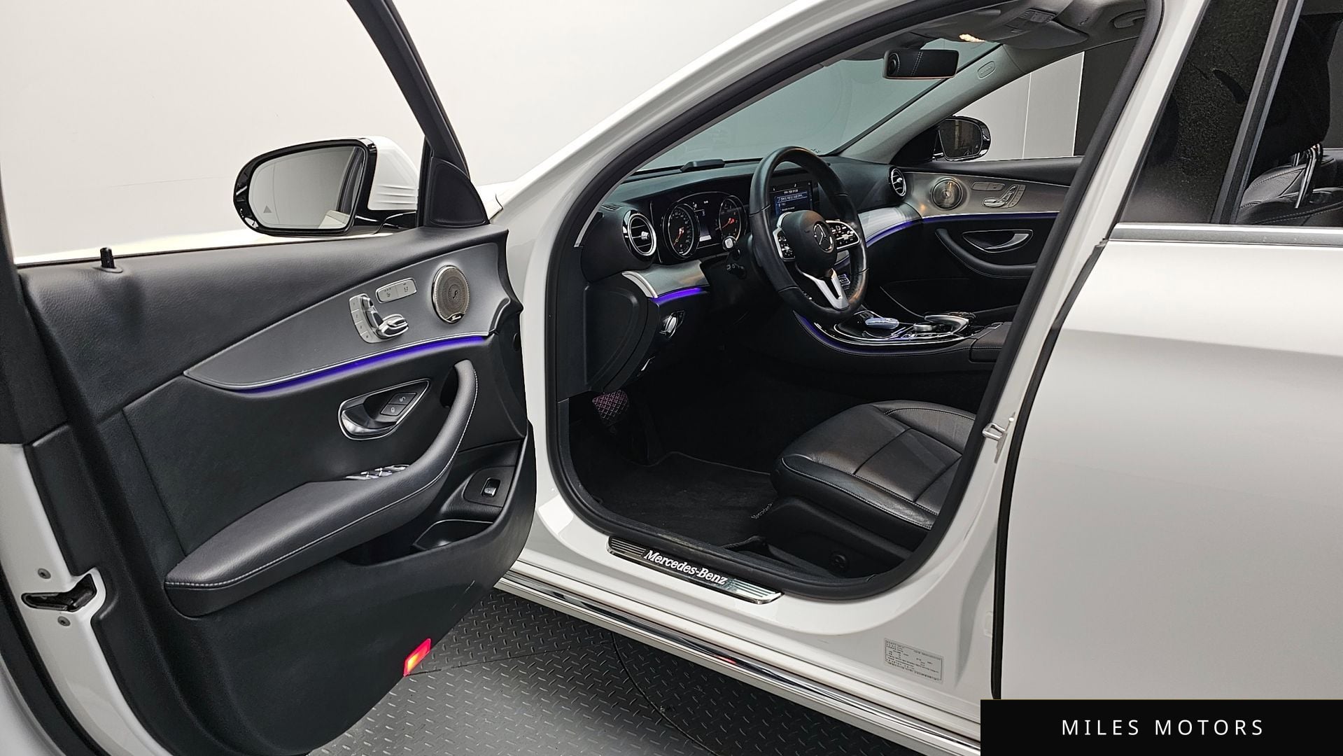 Mercedes-Benz E-Class W213 2019 — миниатюра 10