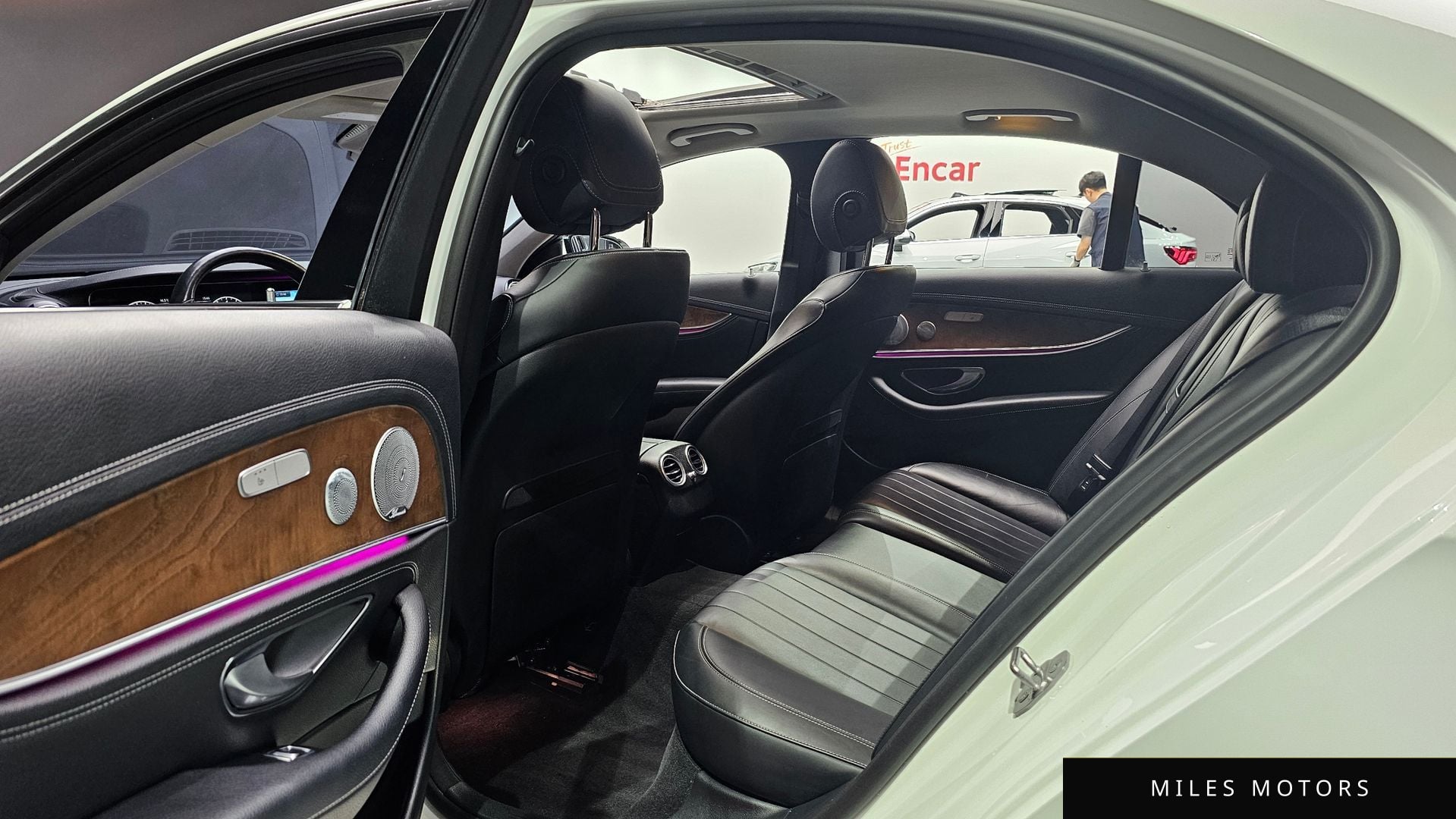 Mercedes-Benz E-Class W213 2018 — миниатюра 11