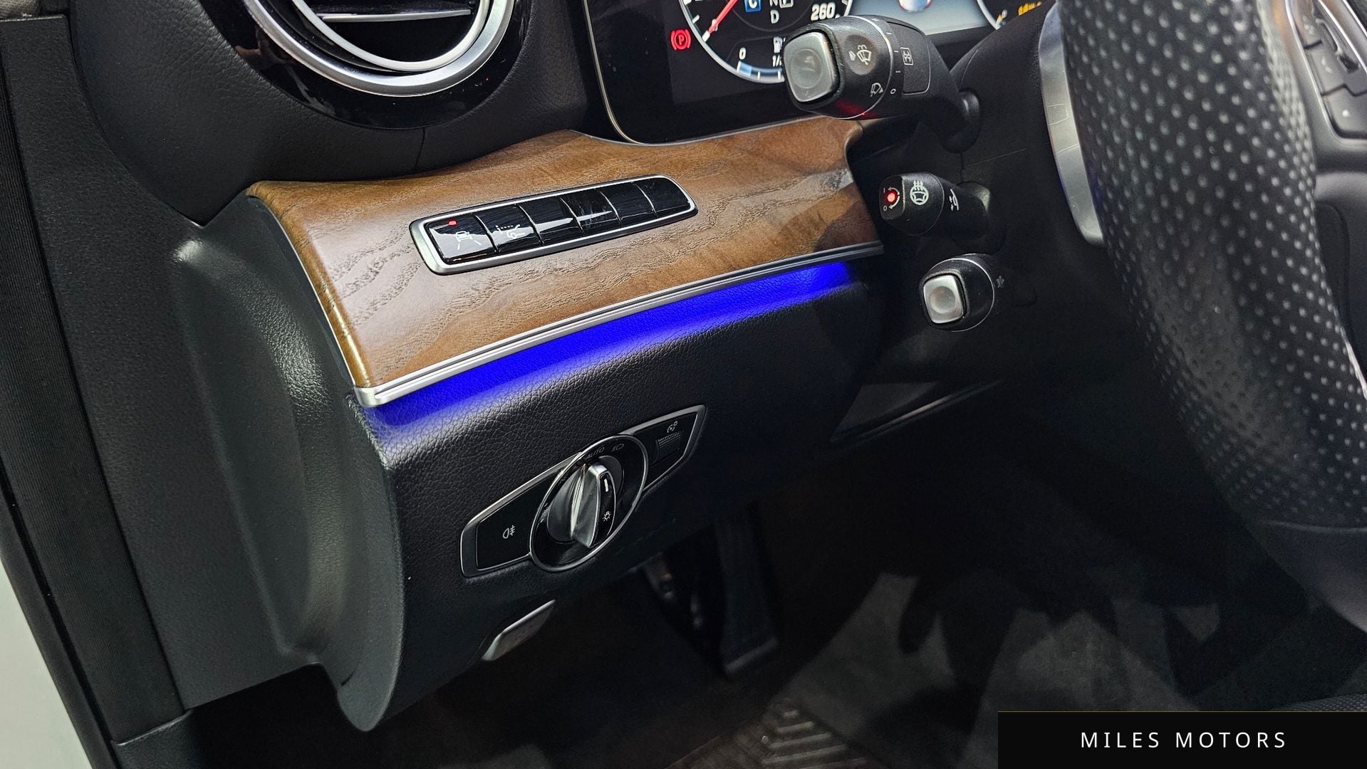 Mercedes-Benz E-Class W213 2018 — миниатюра 19