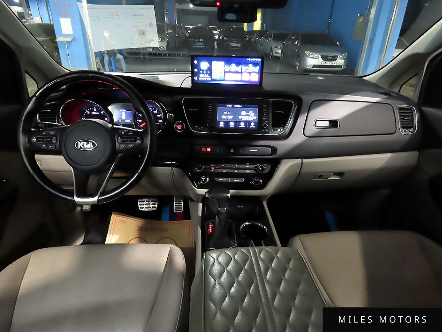 Kia Canival 2019 — миниатюра 7