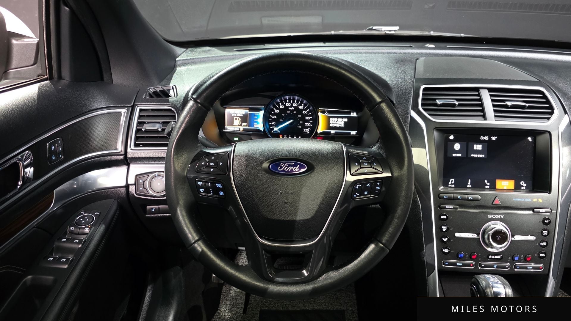 Ford 익스플로러 2019 — миниатюра 19