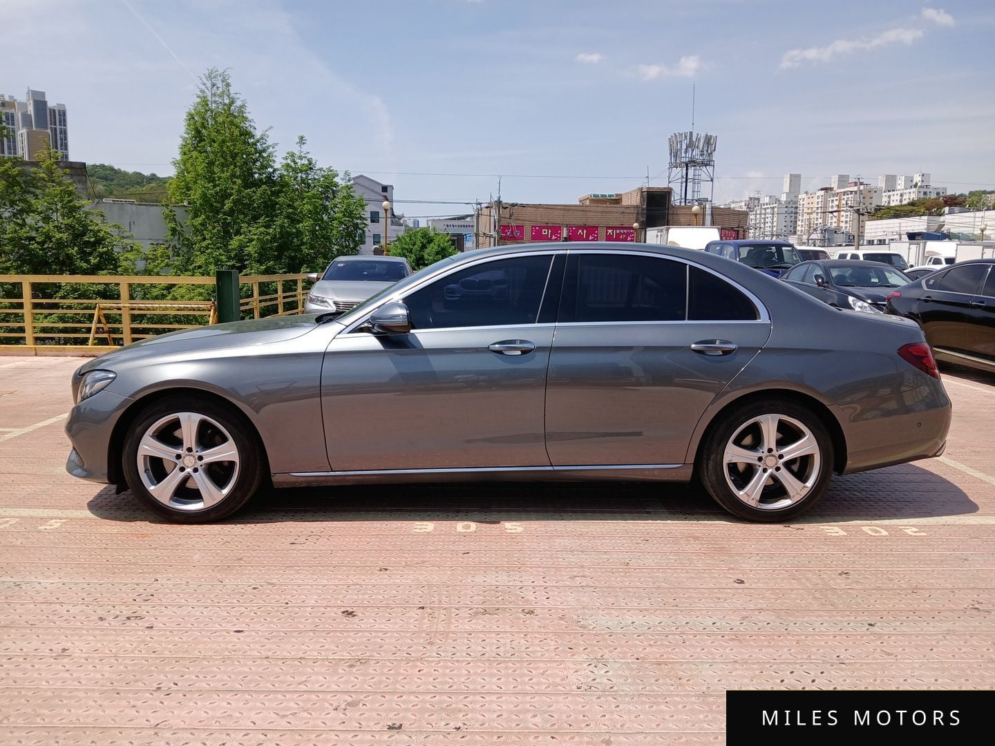 Mercedes-Benz E-Class W213 2017 — миниатюра 3