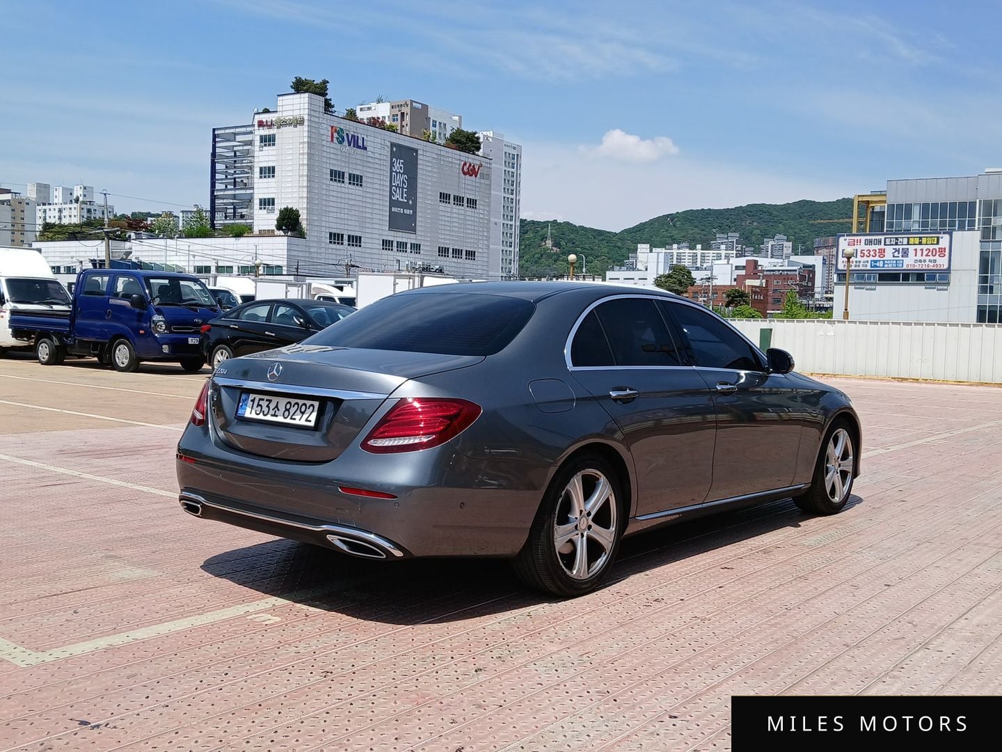 Mercedes-Benz E-Class W213 2017 — миниатюра 4
