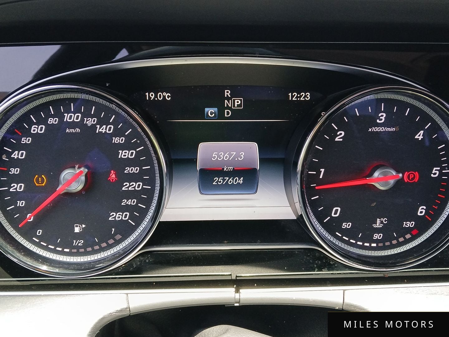 Mercedes-Benz E-Class W213 2017 — миниатюра 7