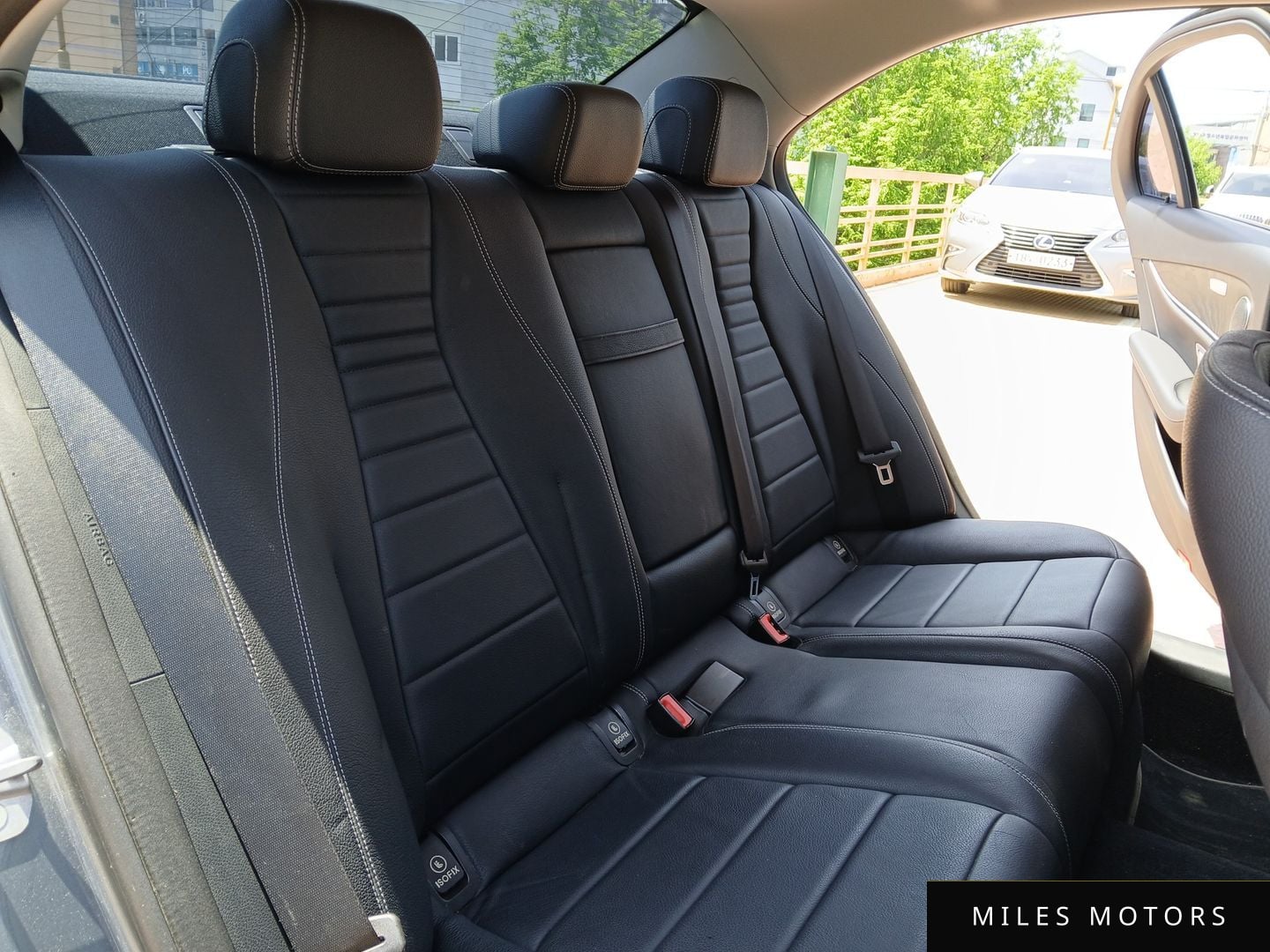 Mercedes-Benz E-Class W213 2017 — миниатюра 11