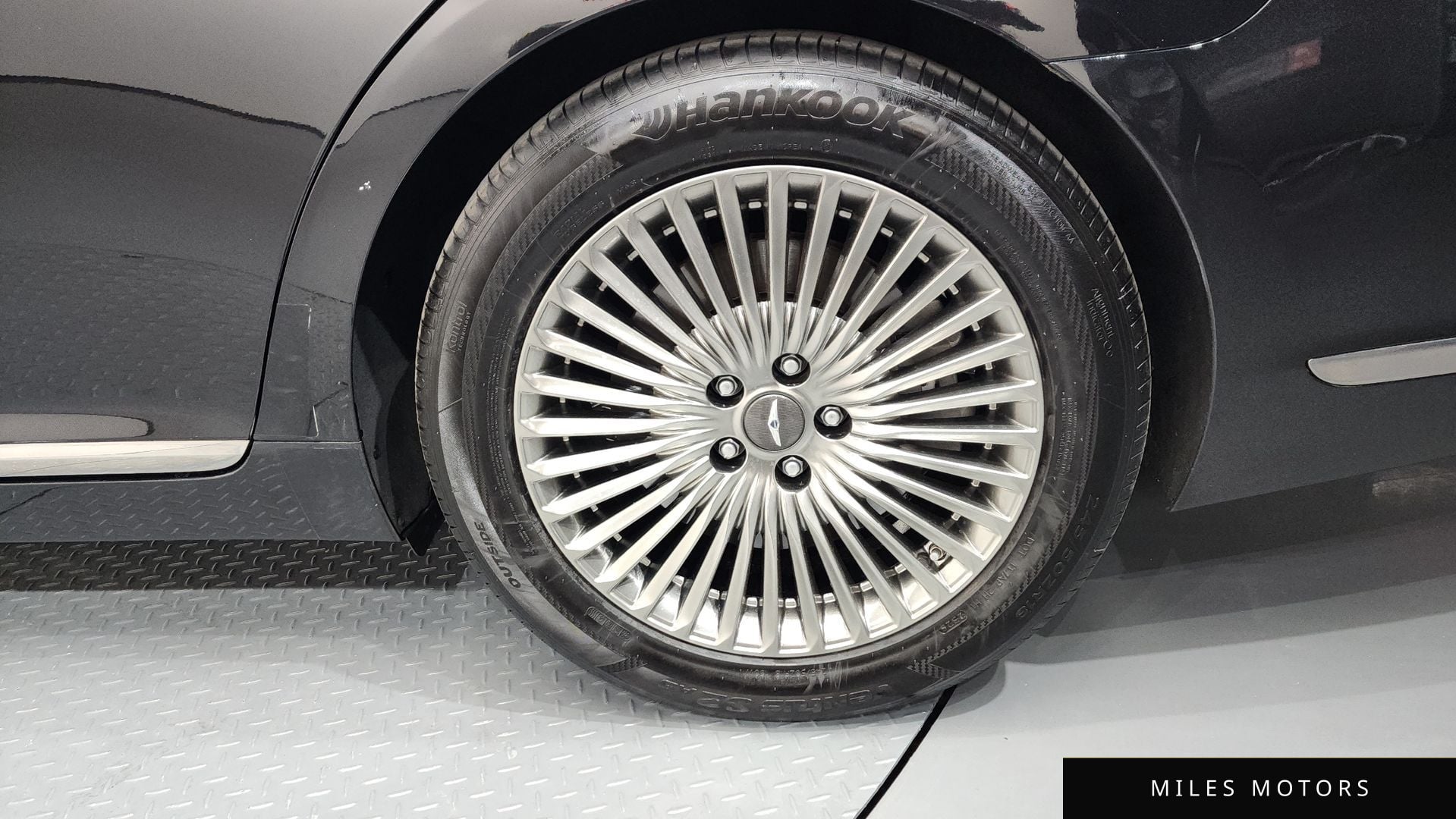 Genesis G90 2021 — миниатюра 7