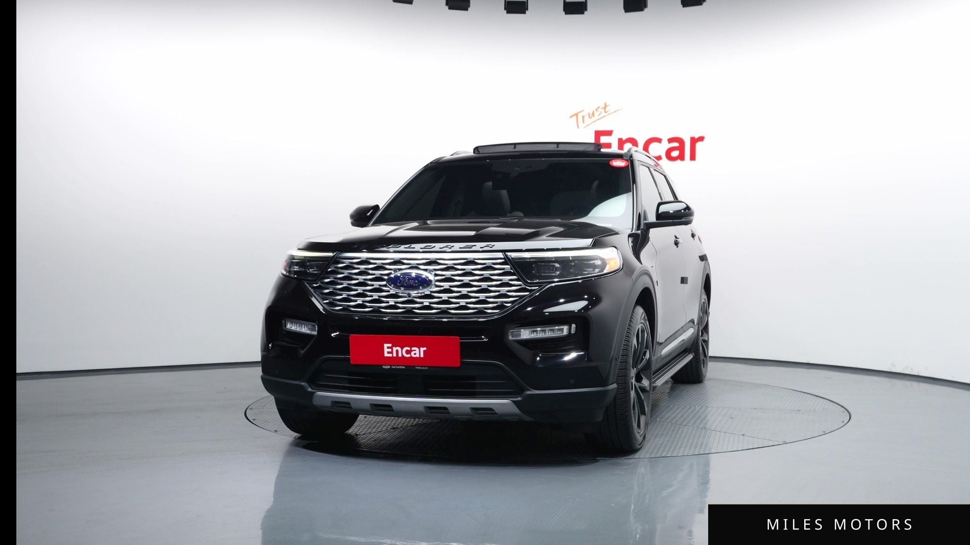 Ford Explorer 2021 — миниатюра 3