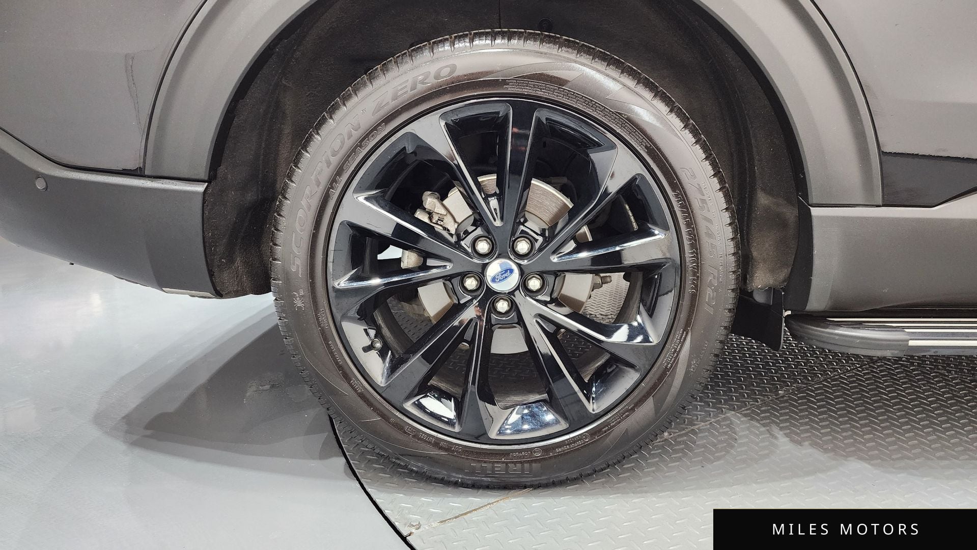 Ford Explorer 2021 — миниатюра 5