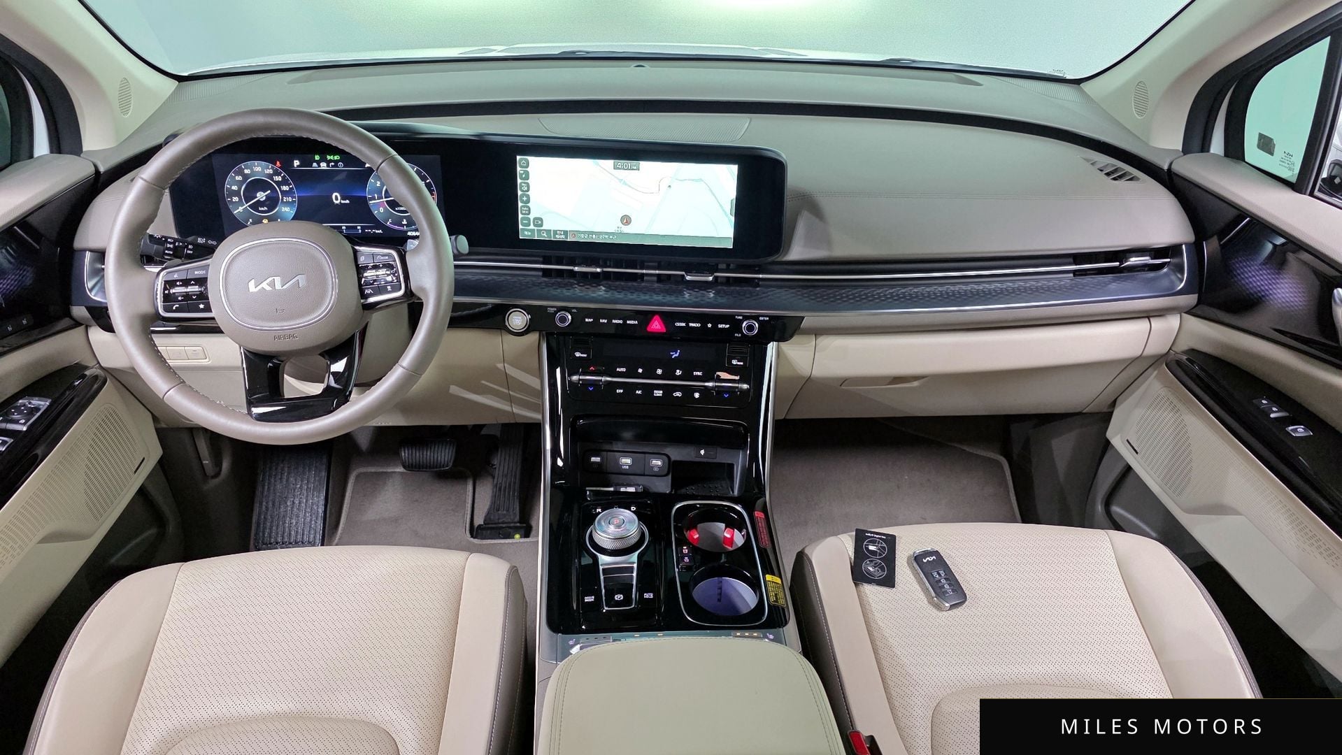 Kia Carnival 2023 — миниатюра 10