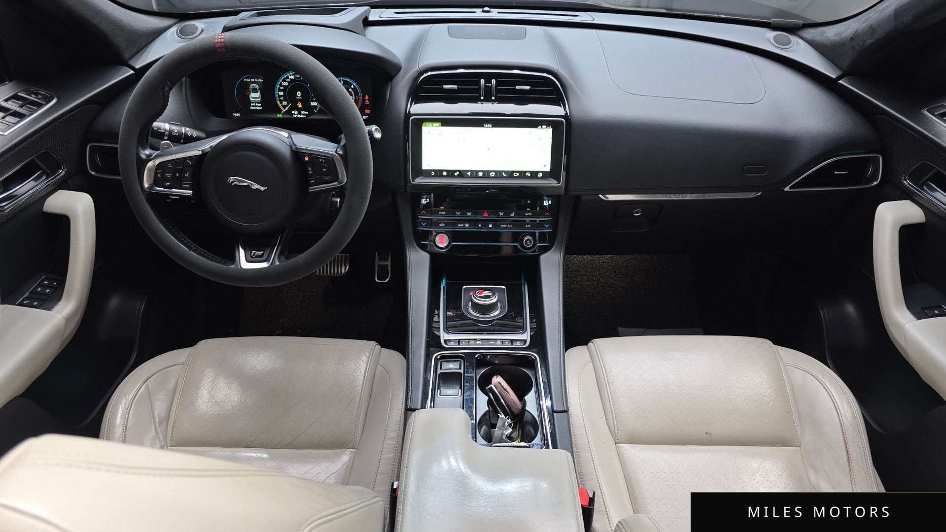 Jaguar F-PACE 2017 — миниатюра 7