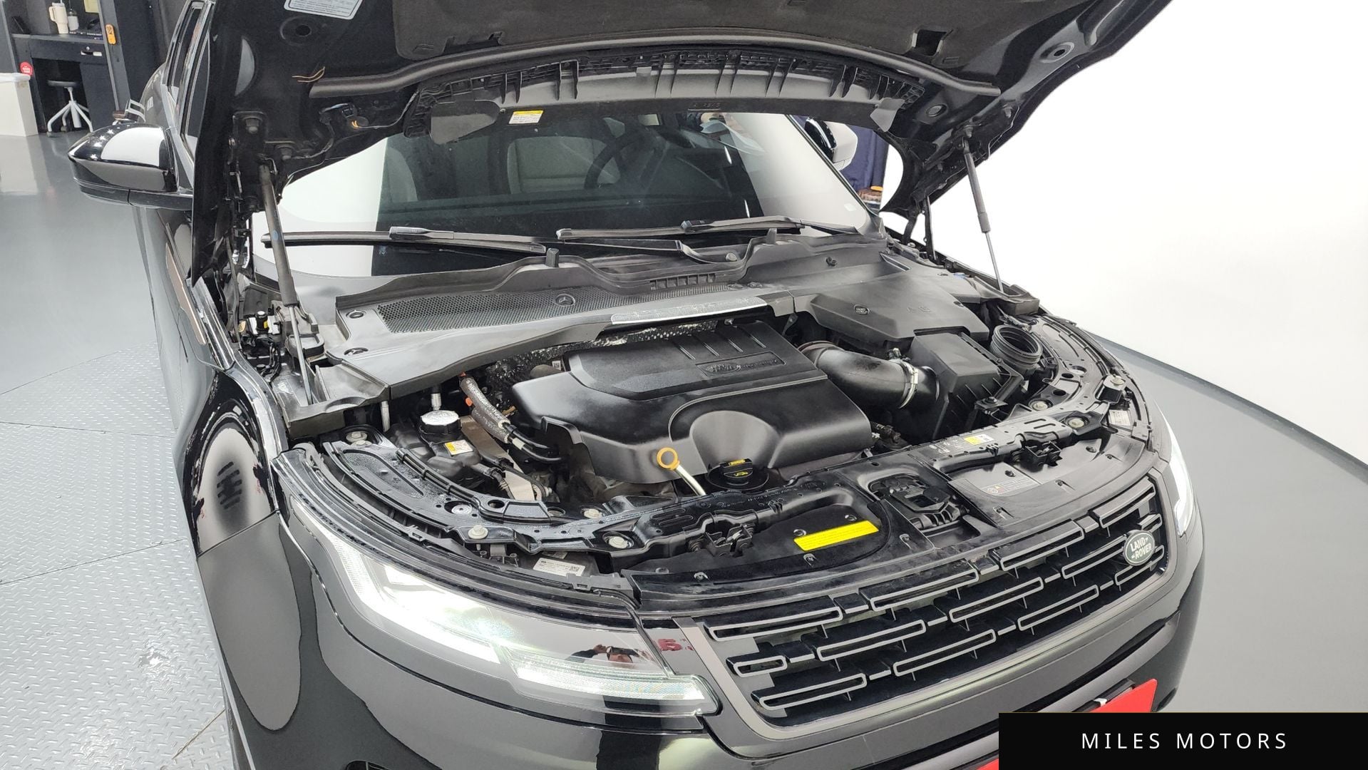 Land Rover Range Rover Evoque 2025 — миниатюра 6