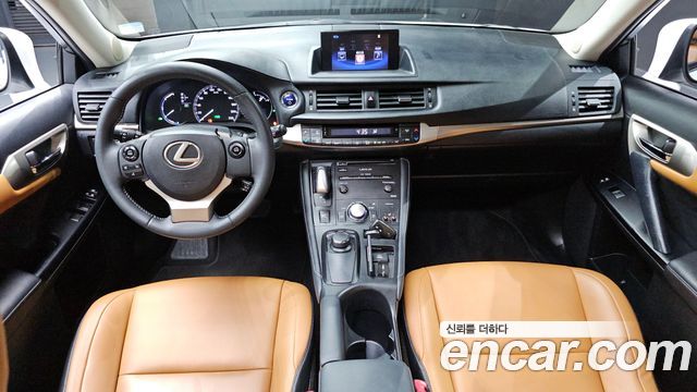 Лексус CT200h 2014 — миниатюра 14
