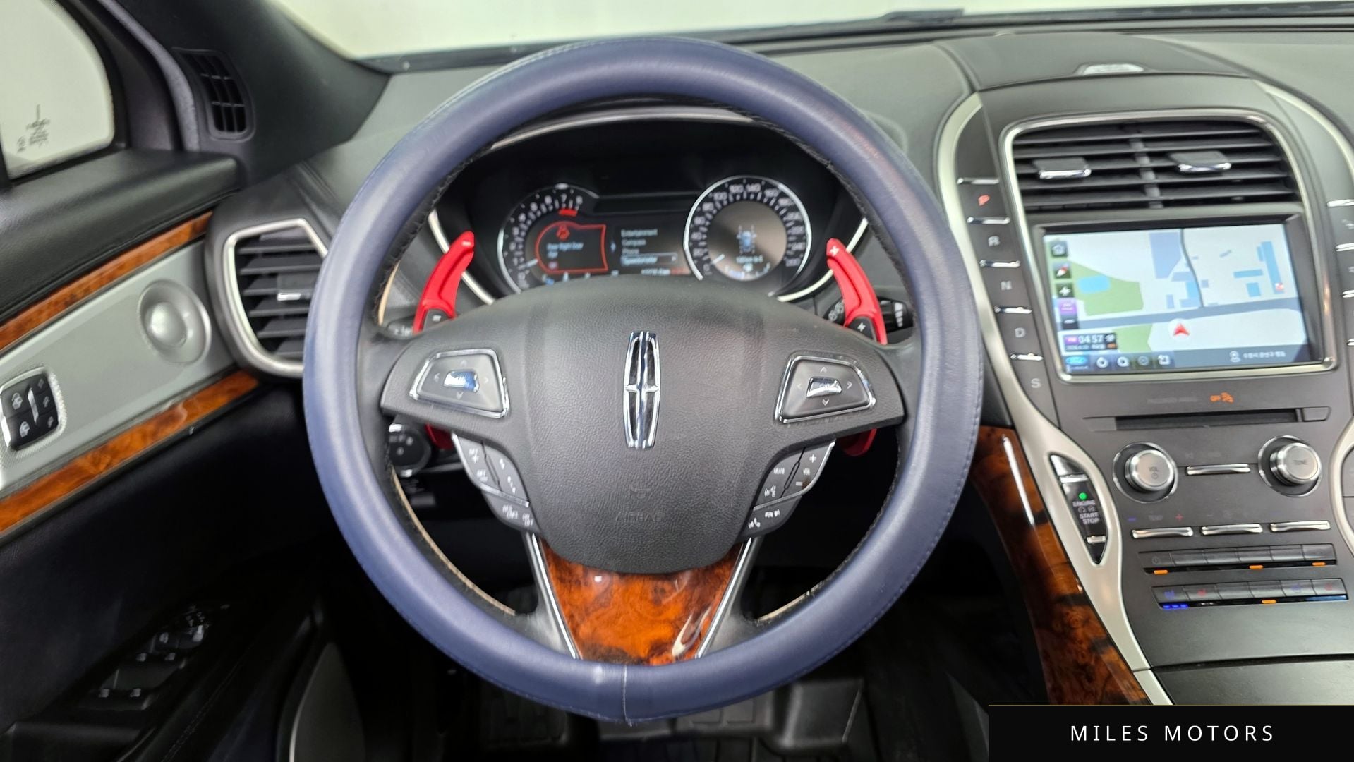 Lincoln MKX 2017 — миниатюра 19