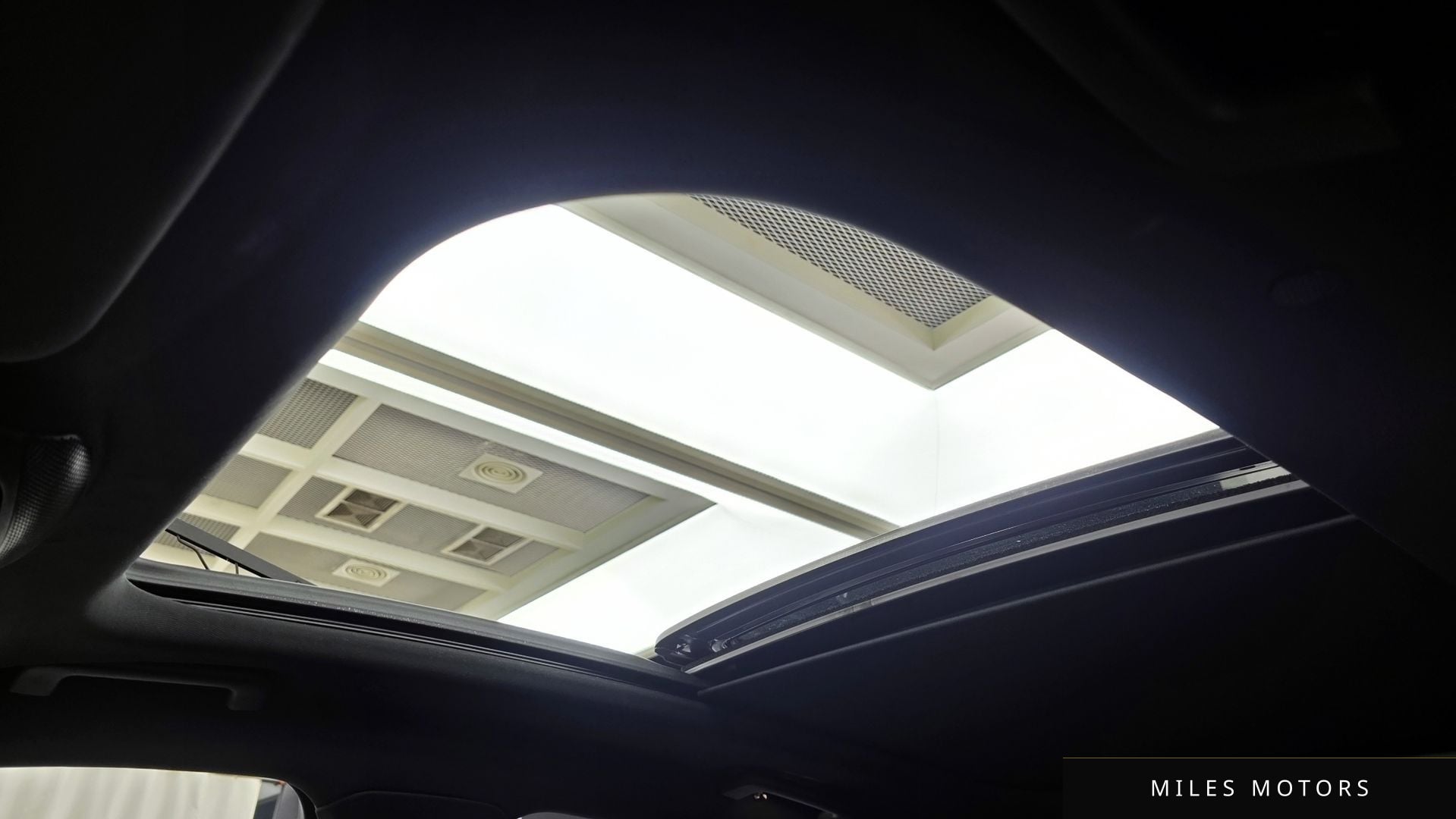 Lincoln MKX 2017 — миниатюра 25