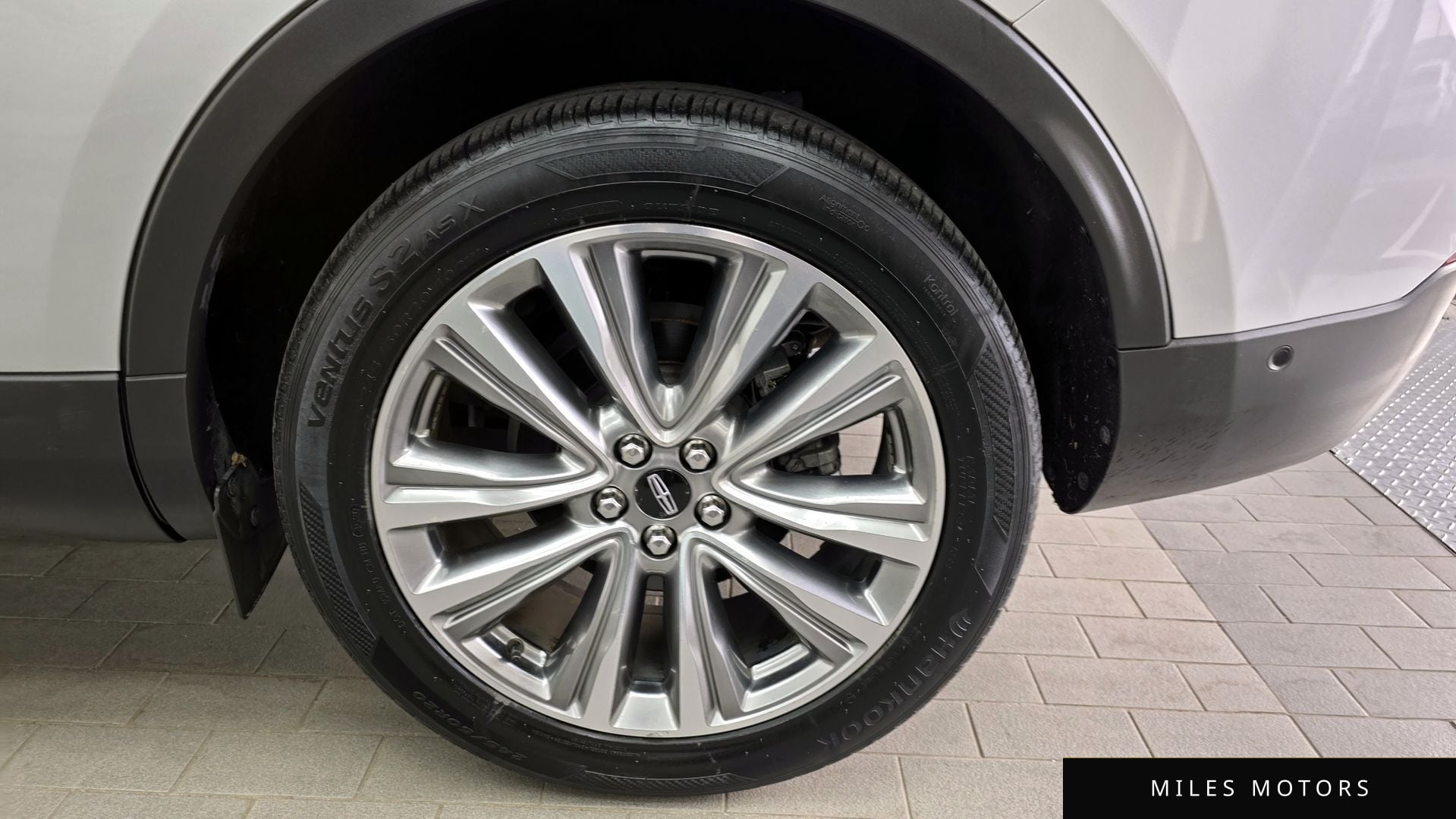 Lincoln MKX 2017 — миниатюра 7