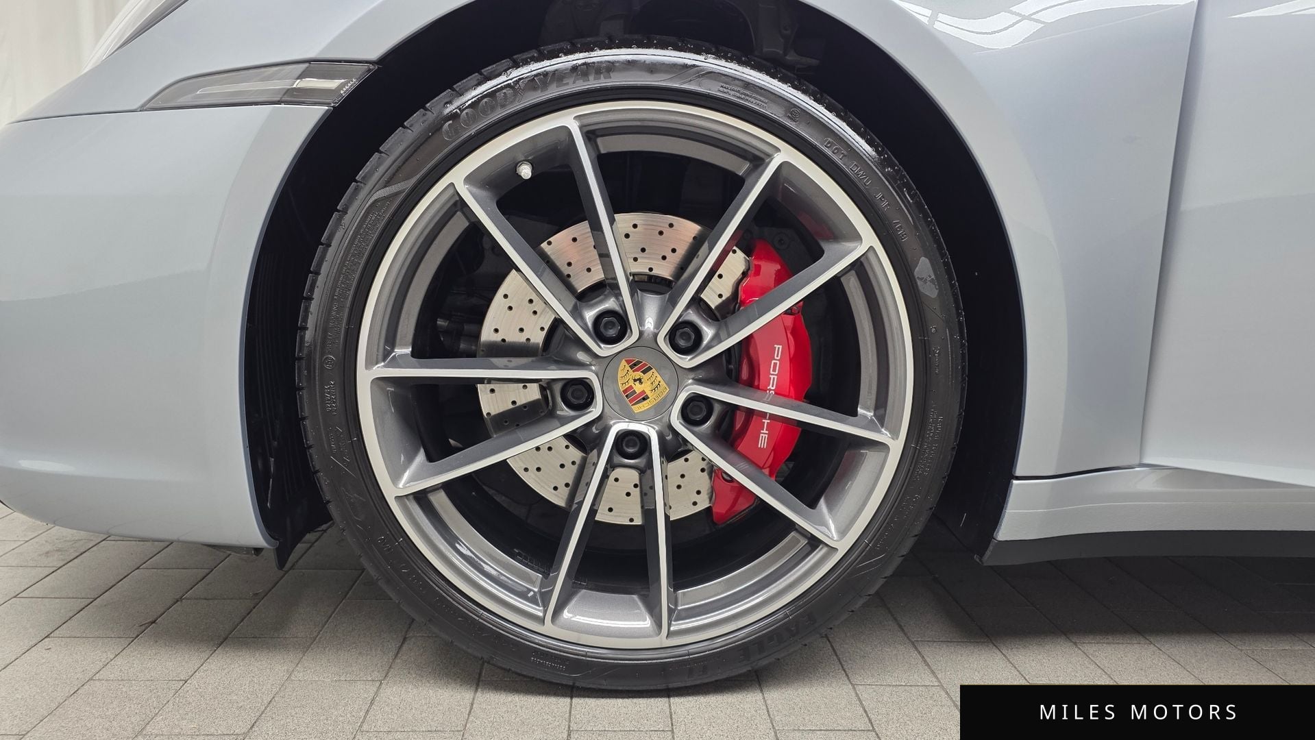 Porsche 911 (992) 2020 — миниатюра 5