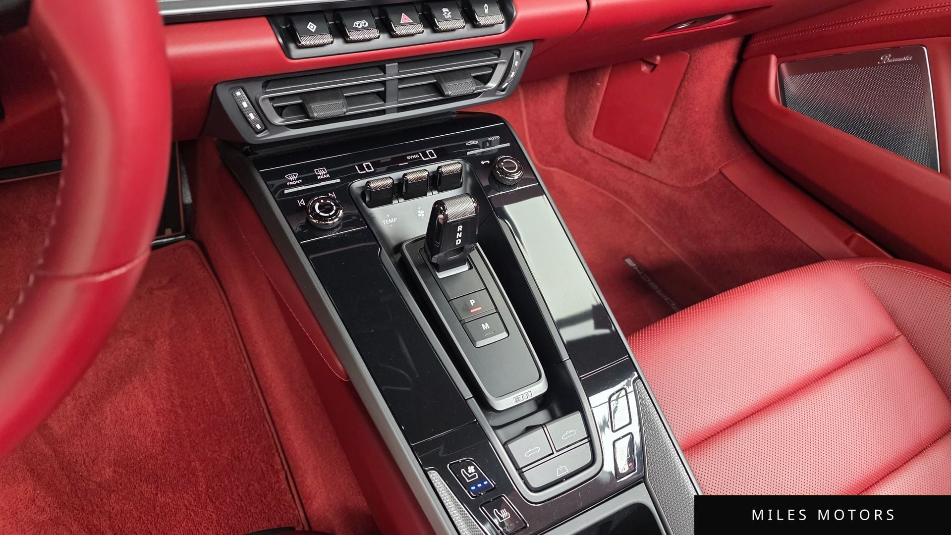 Porsche 911 (992) 2020 — миниатюра 9