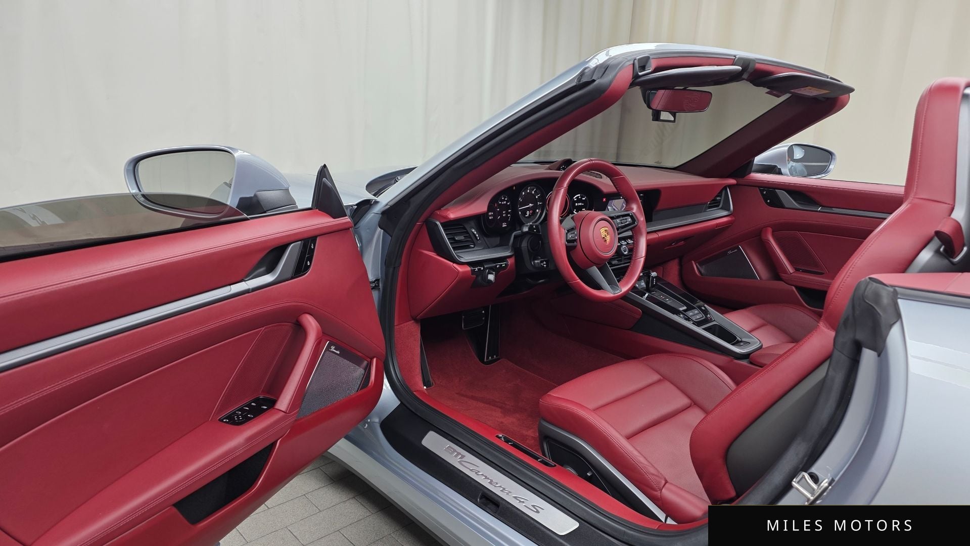 Porsche 911 (992) 2020 — миниатюра 10