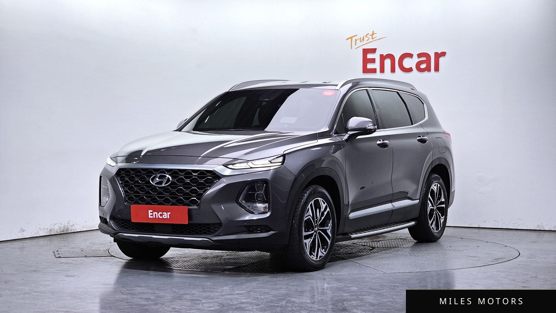 Hyundai Santafe 2020 — фото 1 из 12