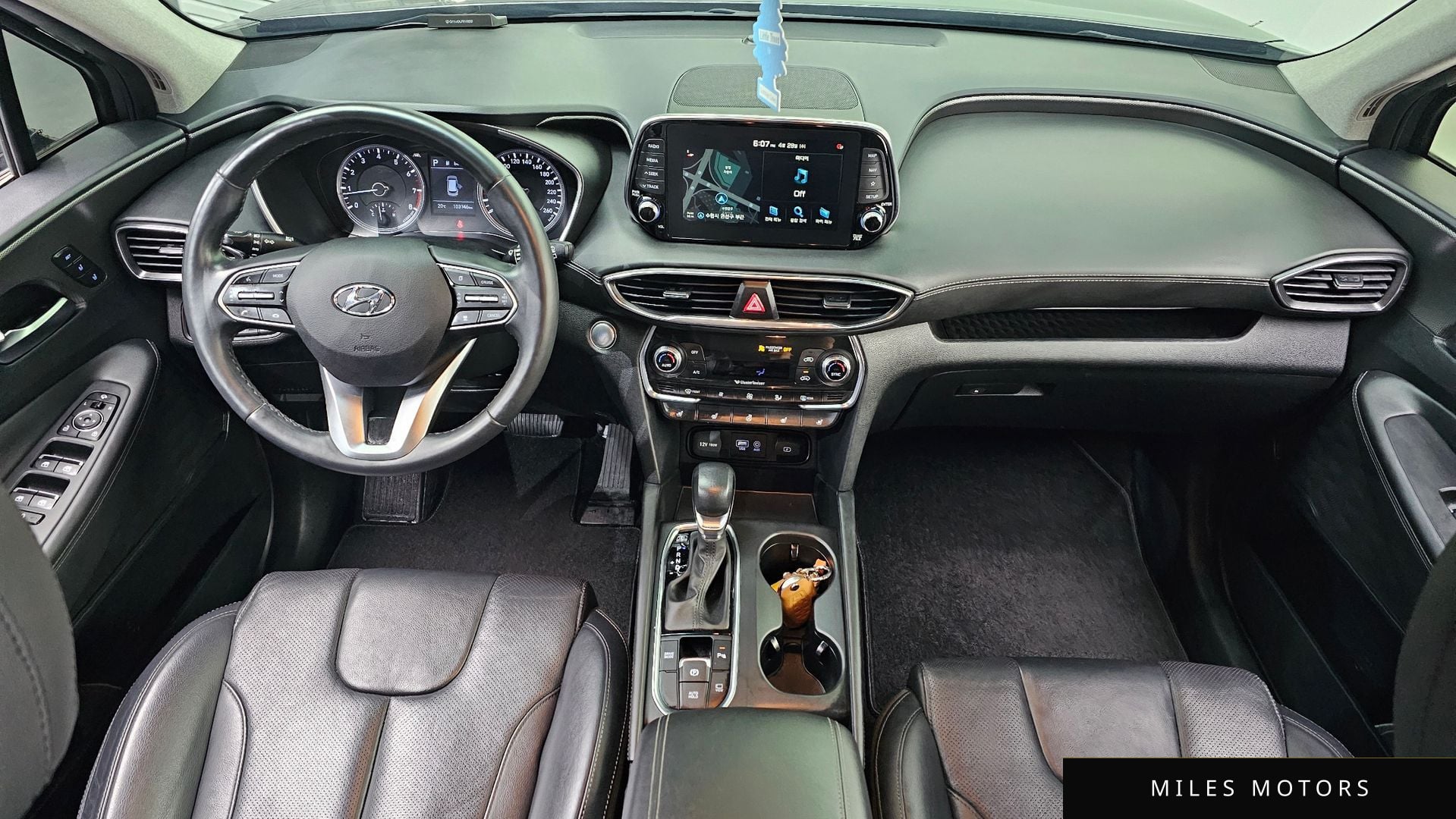 Hyundai Santafe 2020 — миниатюра 10