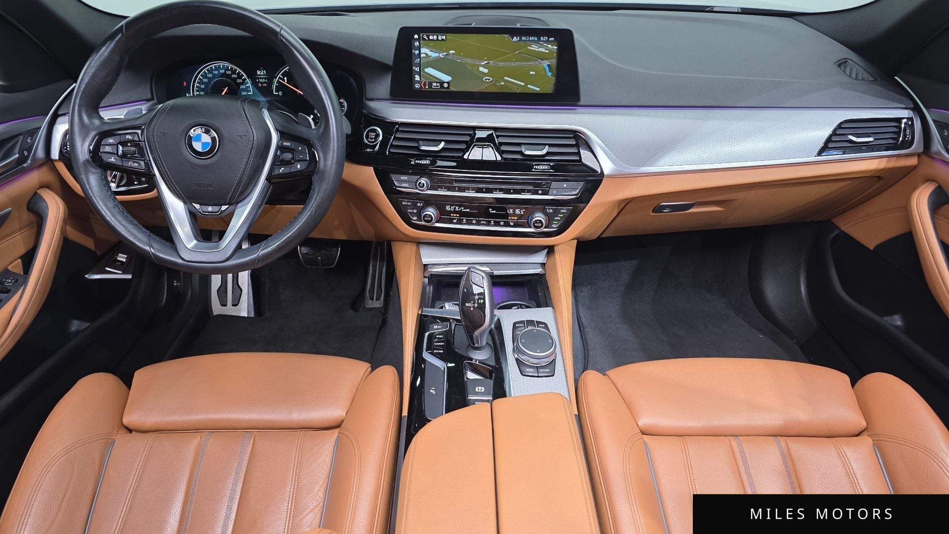 BMW 5 Series (G30) 2018 — миниатюра 10