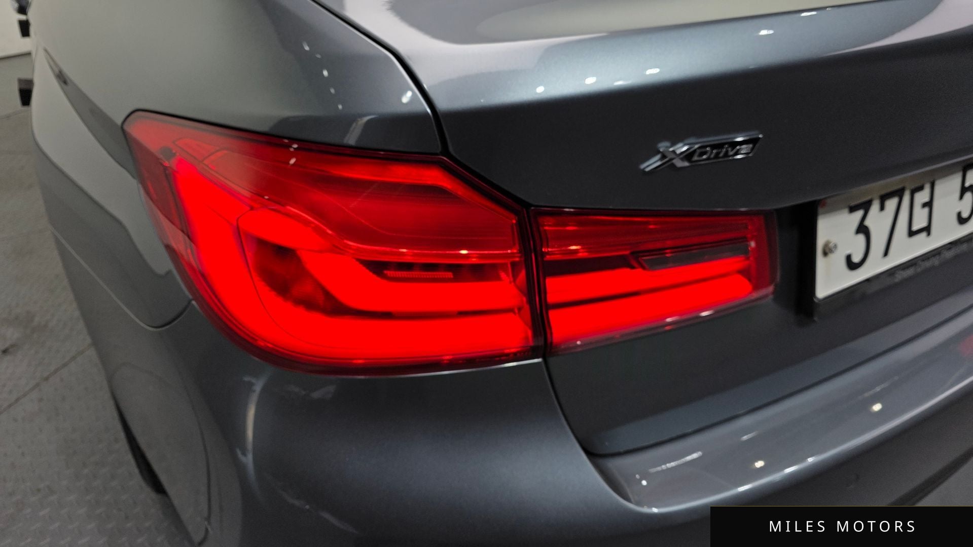 BMW 5 Series (G30) 2018 — миниатюра 9