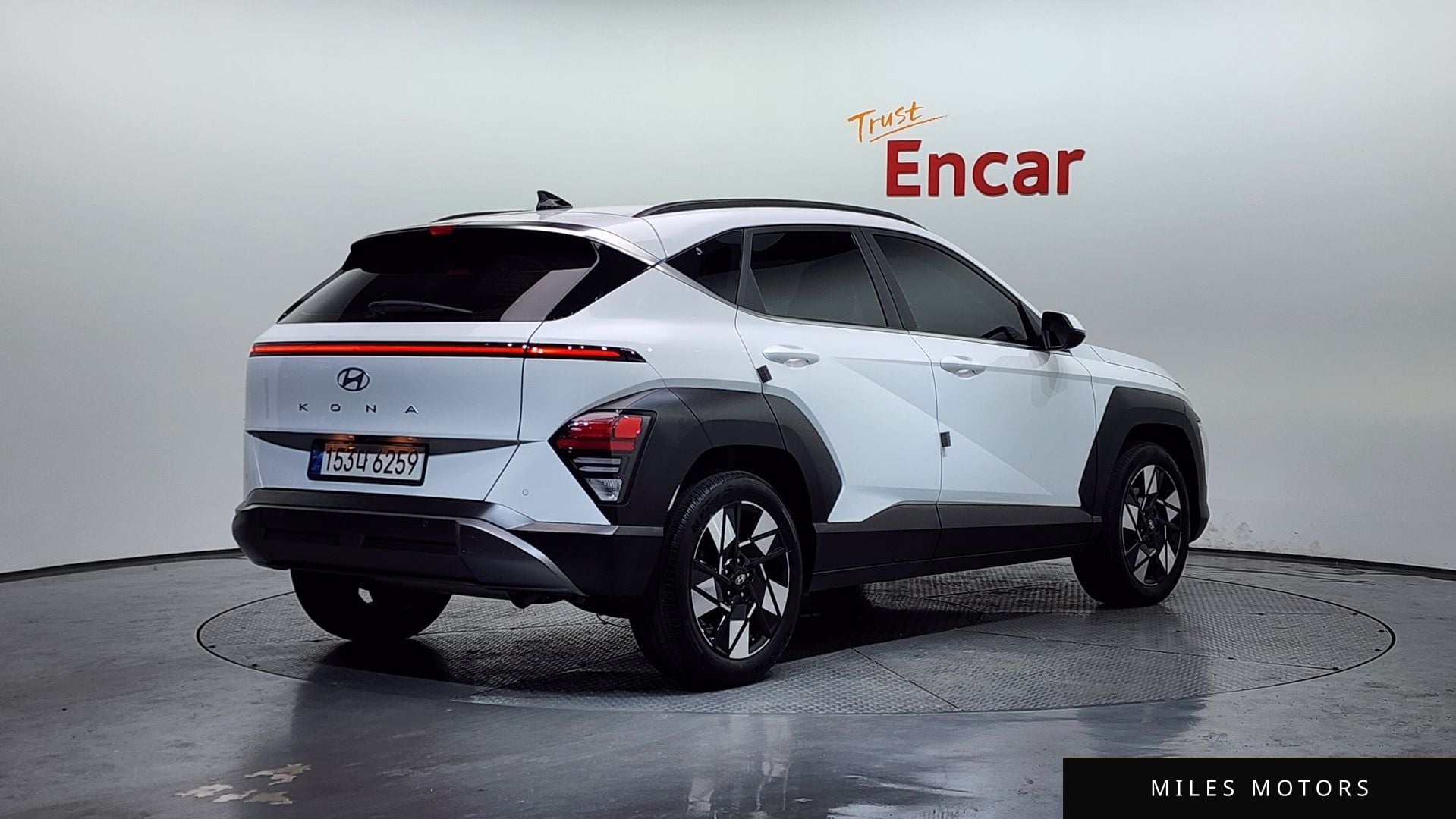 Hyundai Kona 2023 — миниатюра 2
