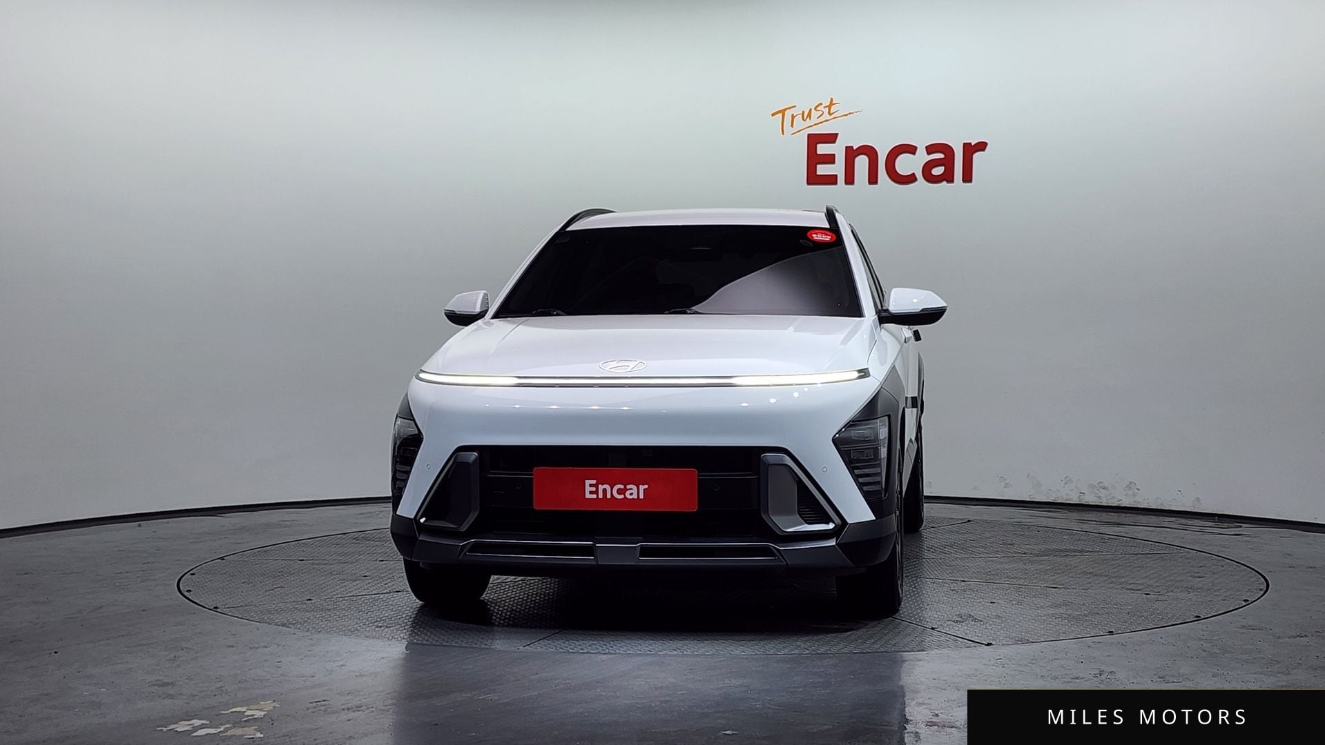 Hyundai Kona 2023 — миниатюра 3