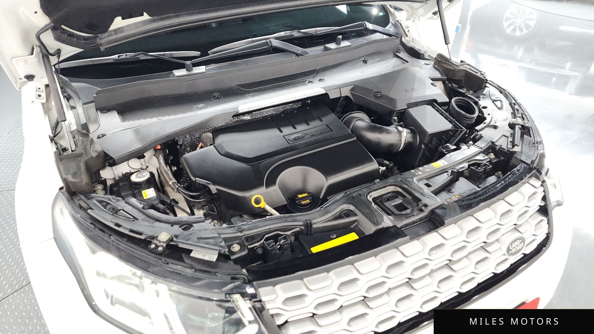 Land Rover Discovery Sport 2022 — миниатюра 6