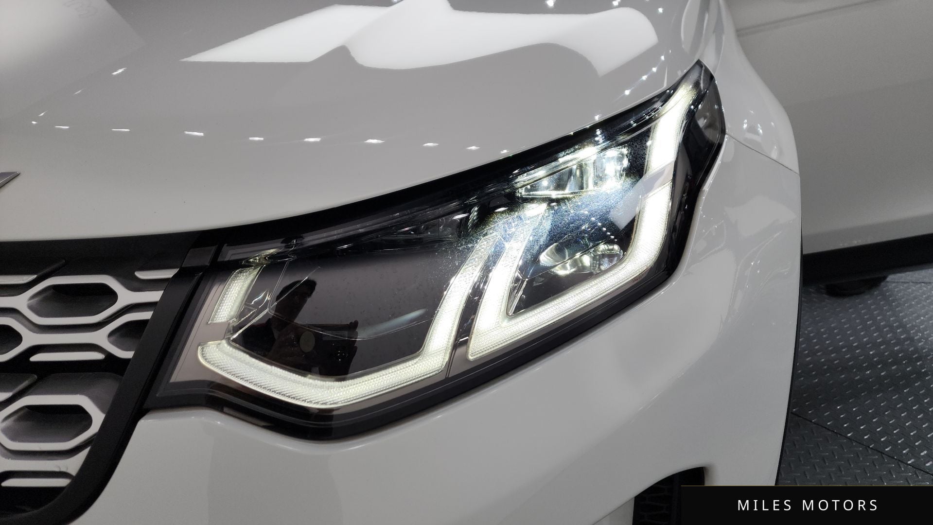Land Rover Discovery Sport 2022 — миниатюра 8