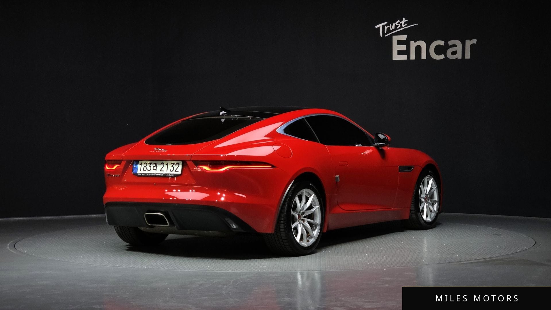 Jaguar F-TYPE 2021 — миниатюра 2