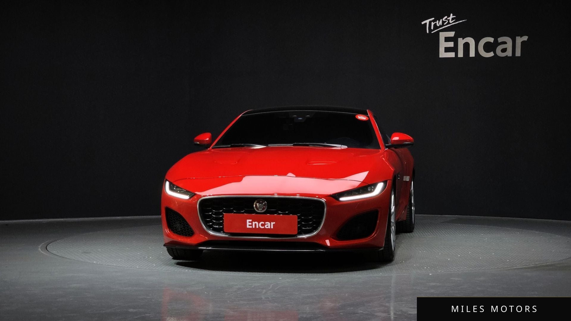 Jaguar F-TYPE 2021 — миниатюра 3