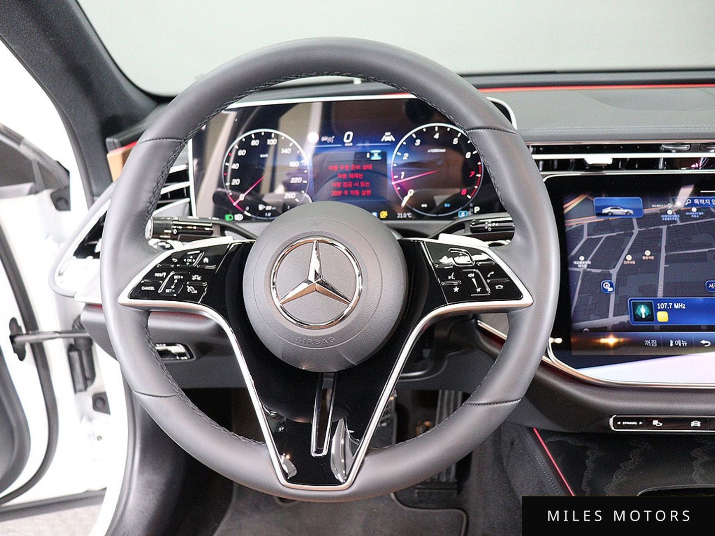 Mercedes-Benz E-Class W214 2025 — миниатюра 15
