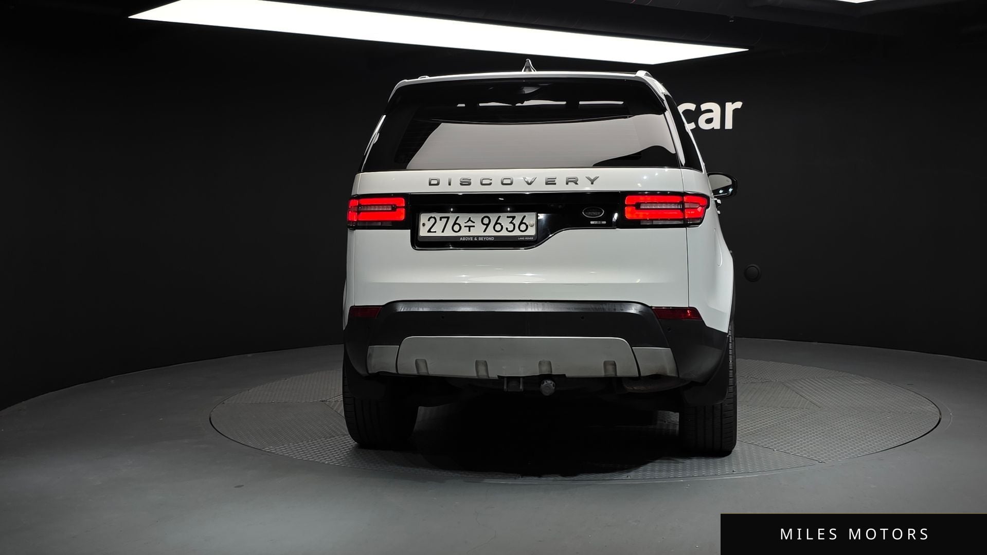 Land Rover Discovery 2017 — миниатюра 4