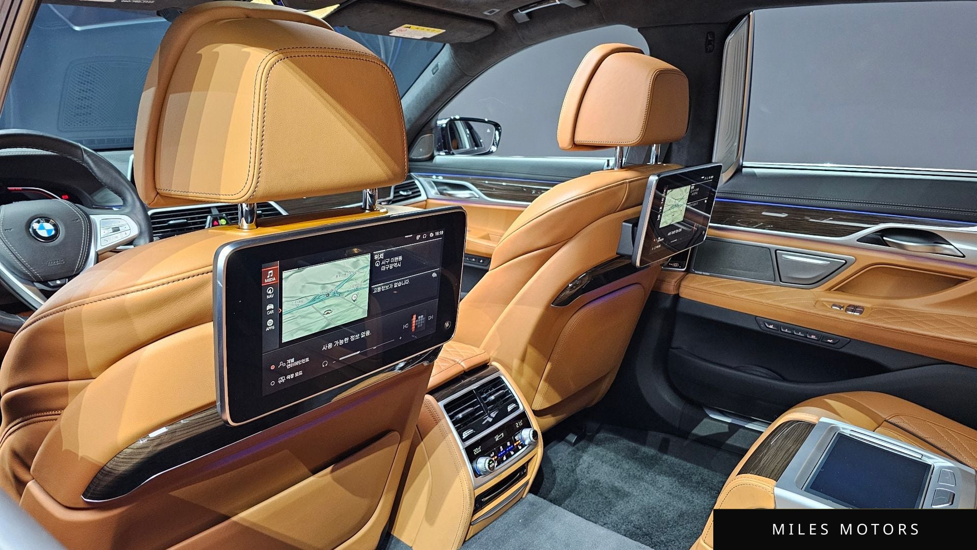 BMW 7 Series (G11) 2020 — миниатюра 7
