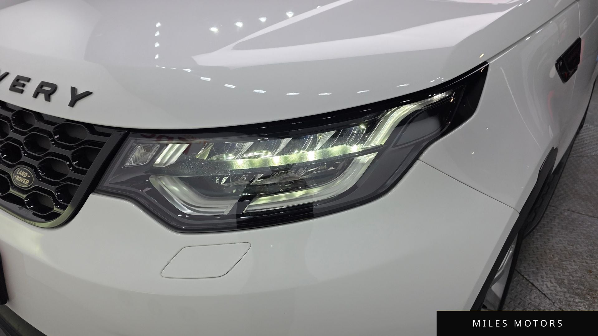 Land Rover Discovery 2017 — миниатюра 7