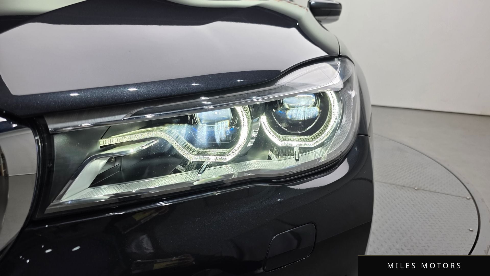 BMW 7 Series (G11) 2017 — миниатюра 8